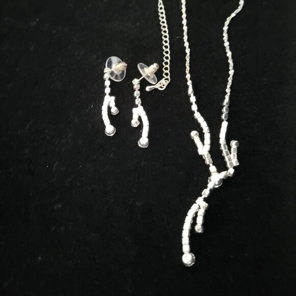 Vintage Bridal Rhinestone Parure Necklace Earring Dainty Silver Tone Twist Chain - Picture 11 of 11